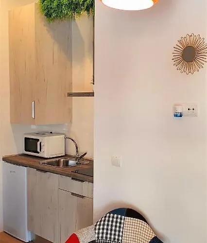 Alhambra.mesones 4 *